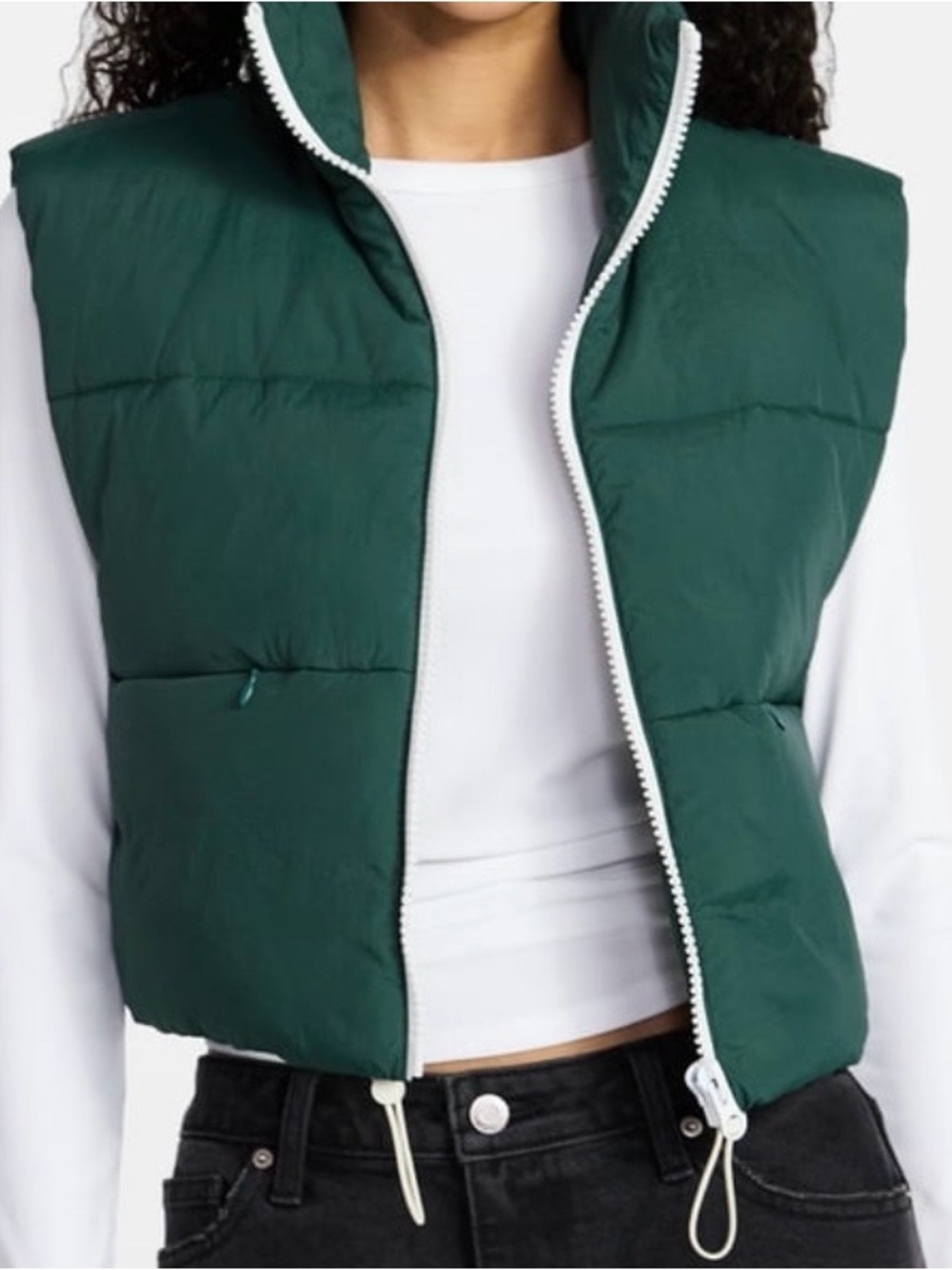 No Boundaries Cropped Puffer Vest, Size 2XL-3XL - Picture 2 of 6